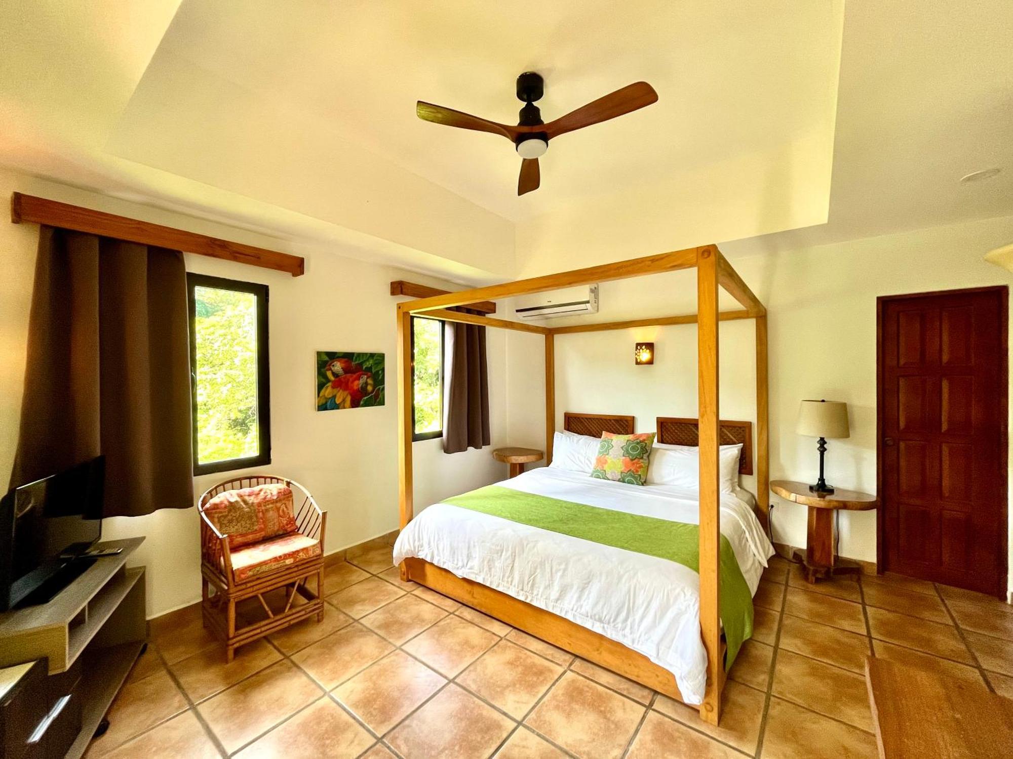 Hotel Cantarana Playa Grande Exterior photo