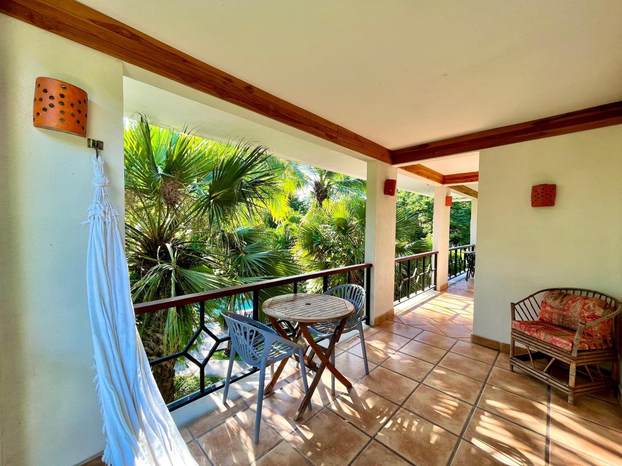 Hotel Cantarana Playa Grande Exterior photo